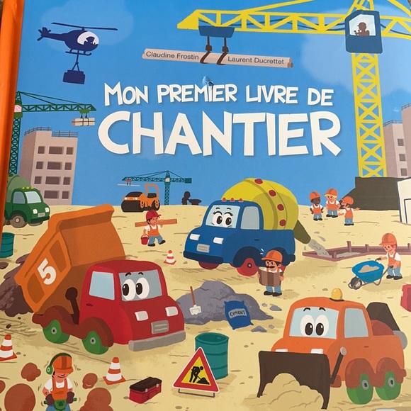 French book with toys - Picture 5 of 7